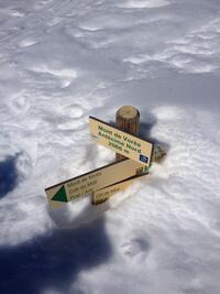 Poteau antésime nord Mt Vorès Poteau antésime nord Mt Vorès